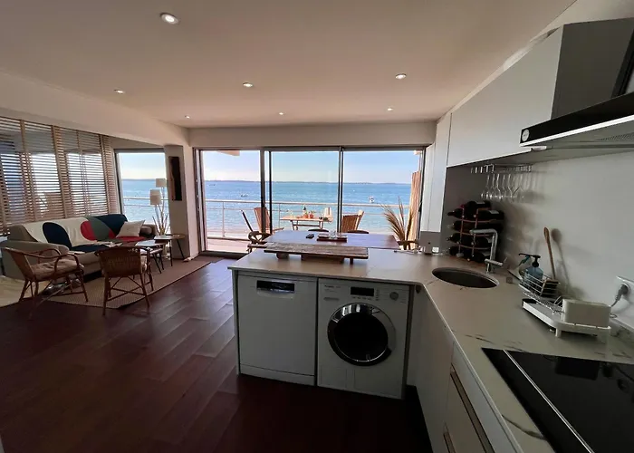 Premiere Ligne Acces Prive Et Direct A La Vue Lejlighed Arcachon